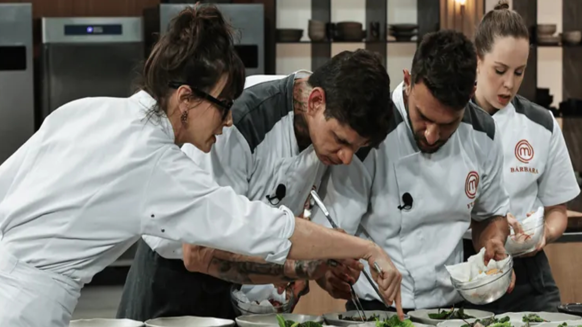 Prova de serviço define Top 4 do MasterChef Profissionais