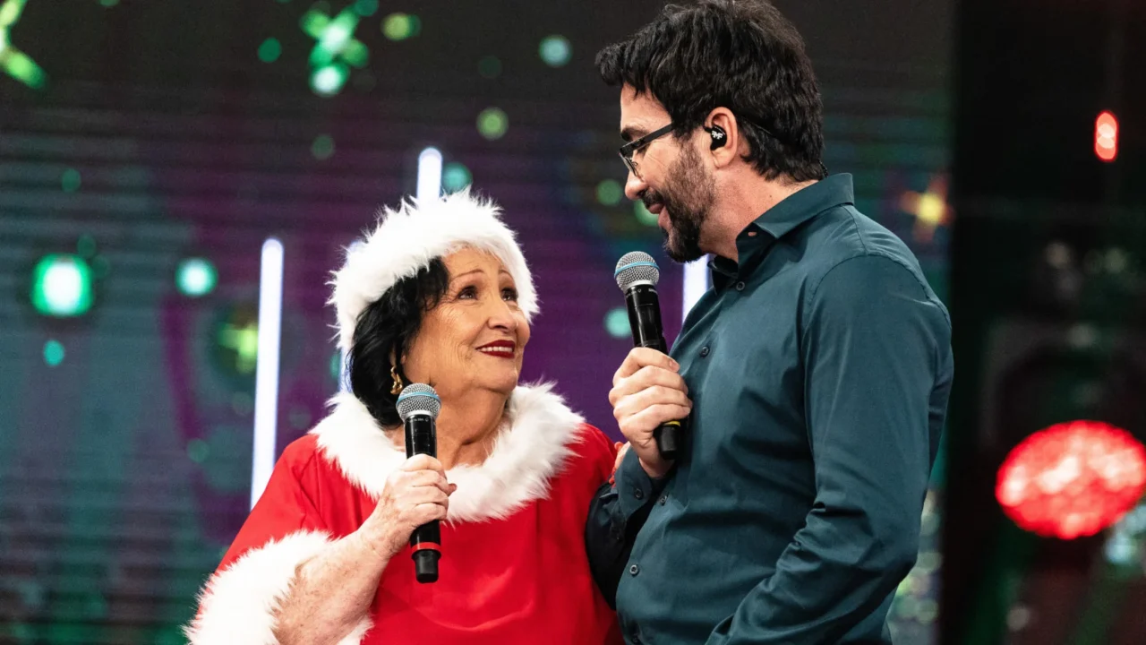 Déa Lúcia e Padre Fábio de Melo cantam no Domingão com Huck