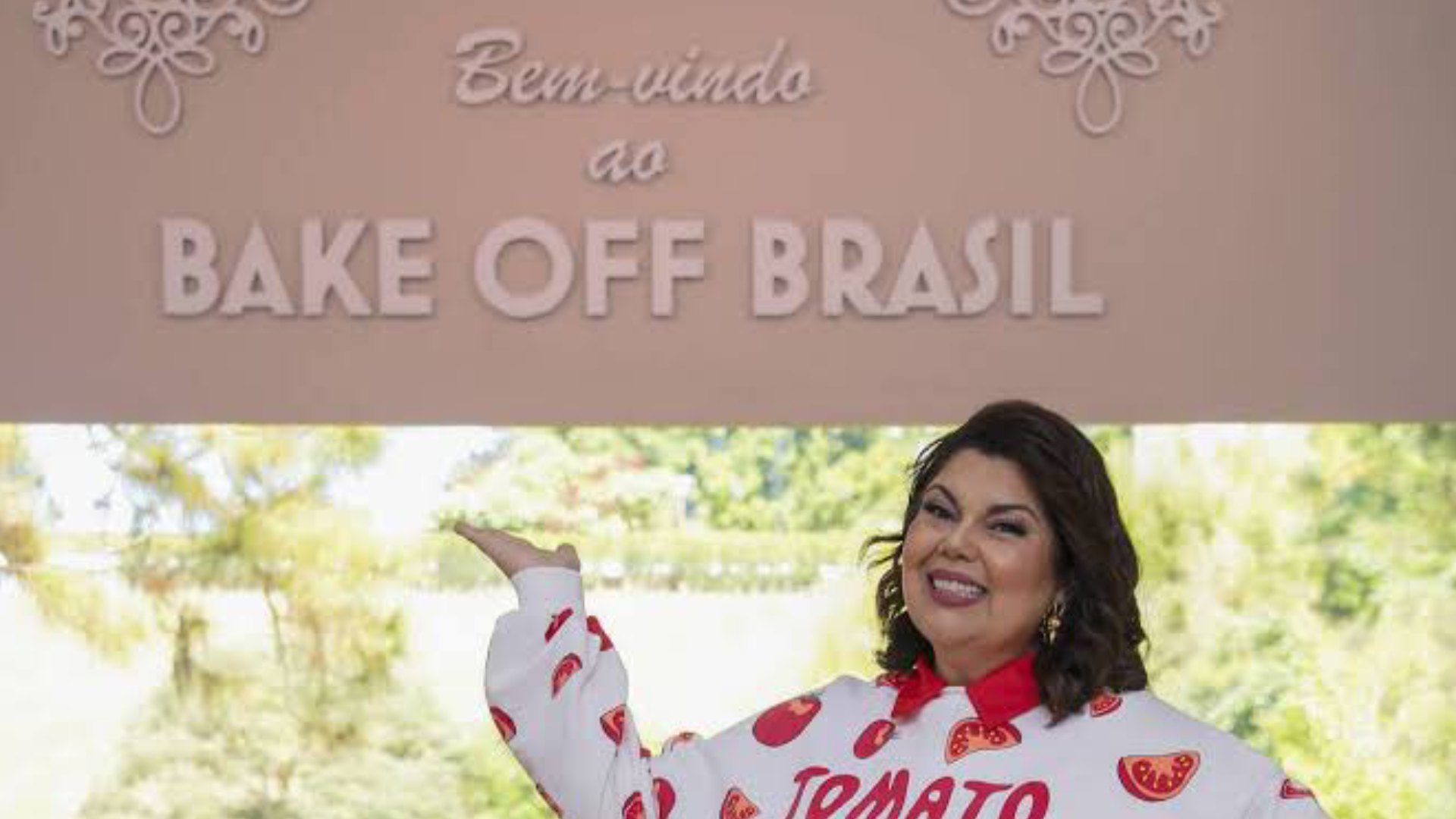 Fabiana Karla apresenta o Bake Off Brasil 10