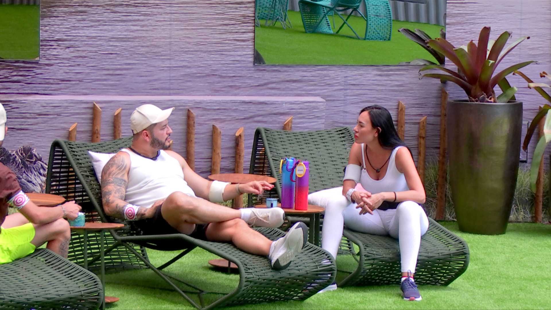 Arleane e Marcelo discutem relação no BBB 25: 'Você está esquecendo que eu estou aqui'