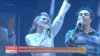 Gilberto Gil e Letícia Colin exaltam Roberto Carlos no bastidores do especial: 'Tem uma calma contagiante'