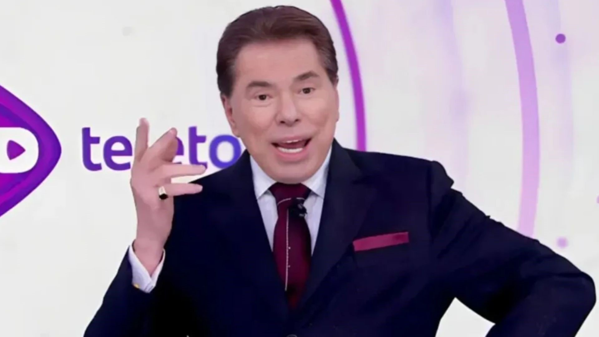 Jornalista faz revelação bombástica sobre Silvio Santos; assista