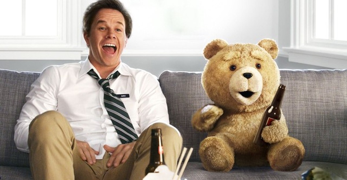 Estrelados por Mark Wahlberg, Ted e sua sequência chegam ao Globoplay; veja curiosidades sobre os filmes