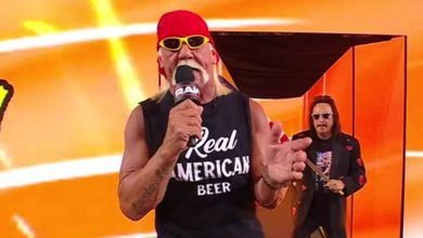 Hulk Hogan Booed Out of the Building During WWE Raw on Netflix