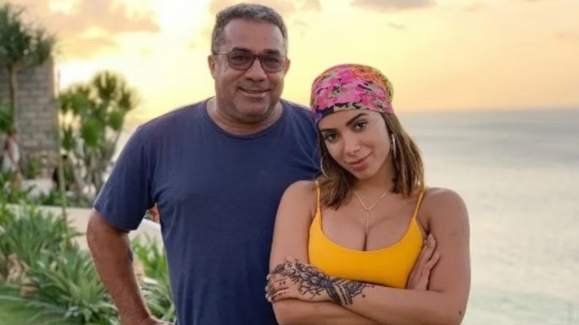 Pai de Anitta faz revelação sobre aposentadoria da cantora