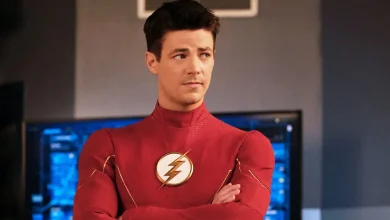 Grant Gustin na pele do Flash